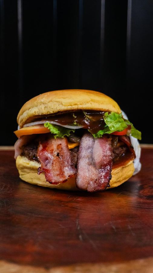 Hambúrguer Mega Bacon